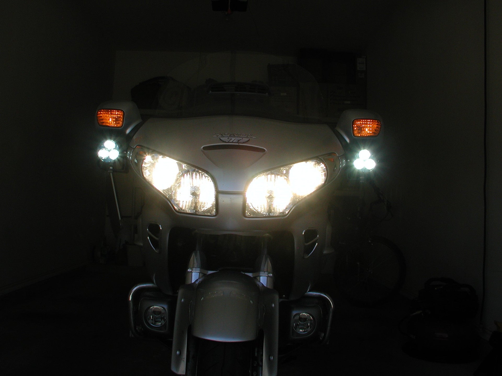 Krista (Honda Goldwing) - Clearwater Lights